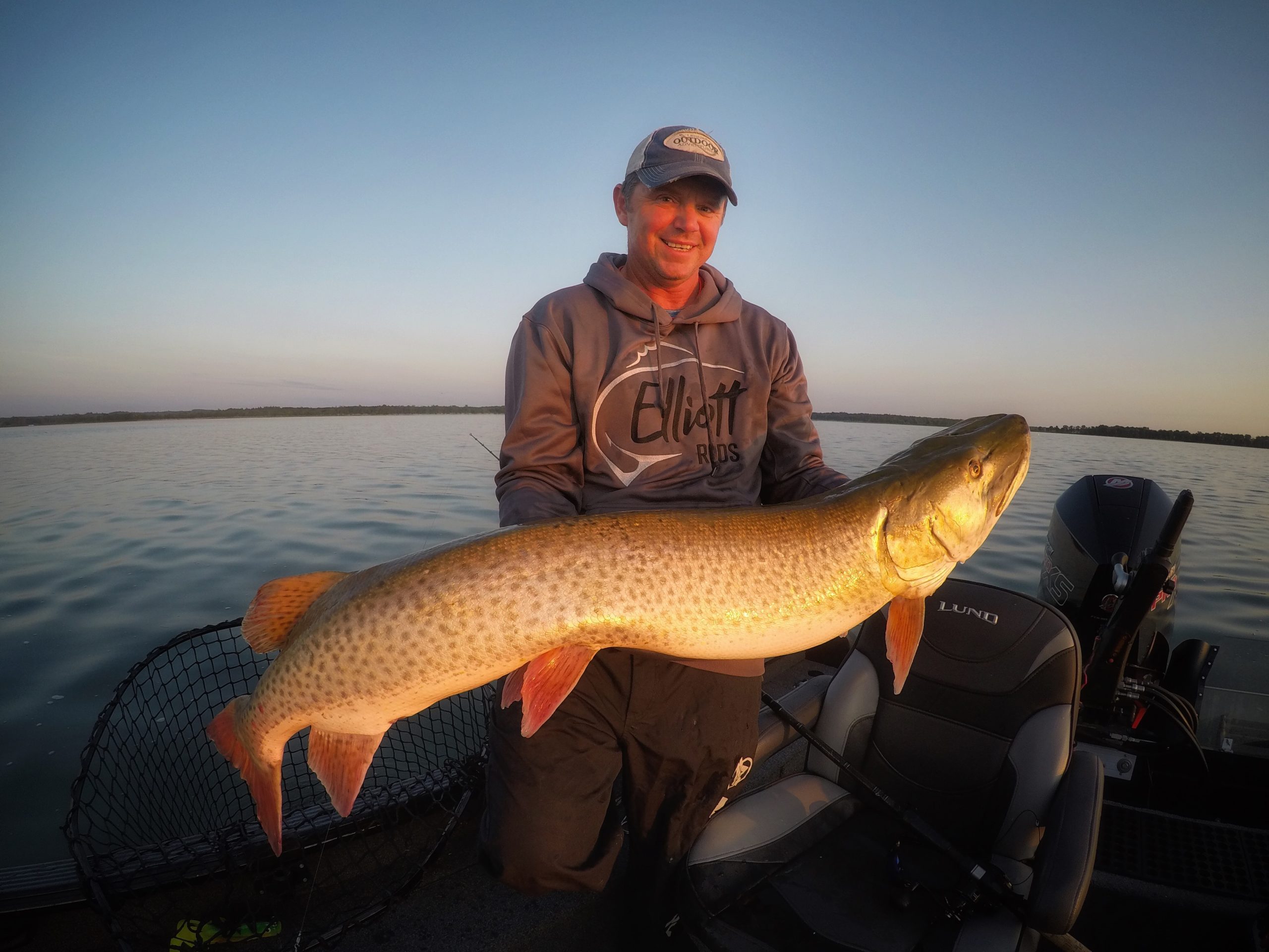 Leech Lake Fishing Guides  Leisure Outdoor Adventures Guide Service